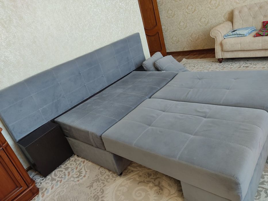 Продам диван в отличном состоянии