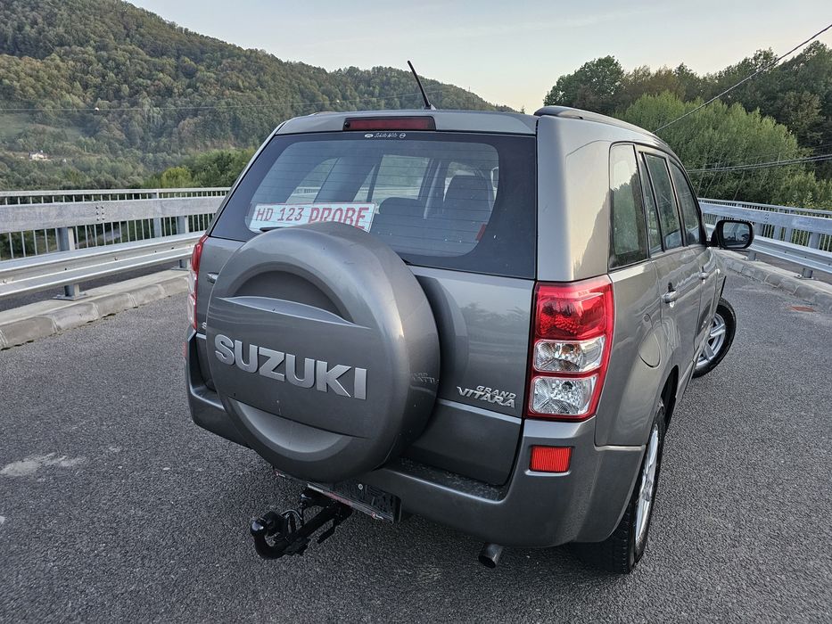 Suzuki Grand Vitara/ 4x4 *Climă