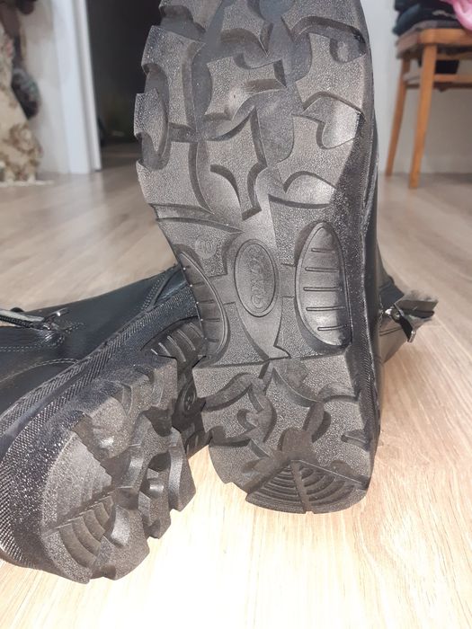 Берцы зимние на замке