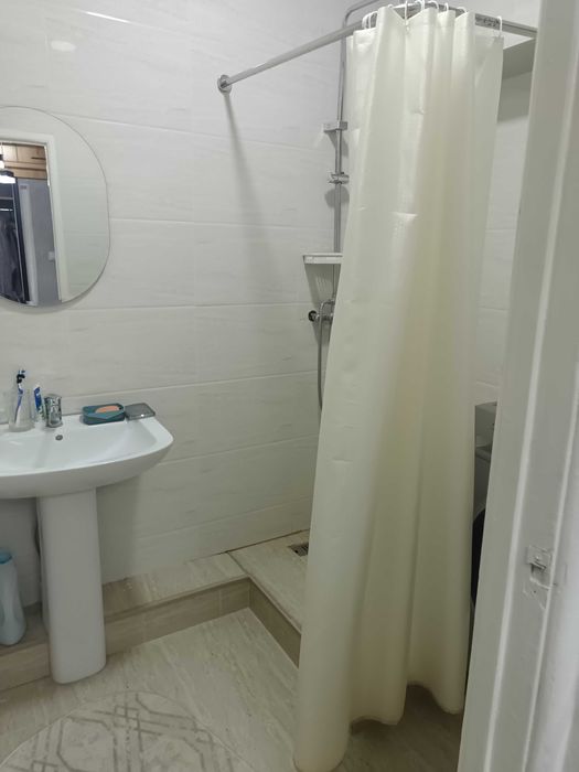 2 хонали Чилонзор метро ёнида квартира ижарага берилади