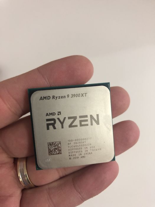 Ryzen 9 3900xt..