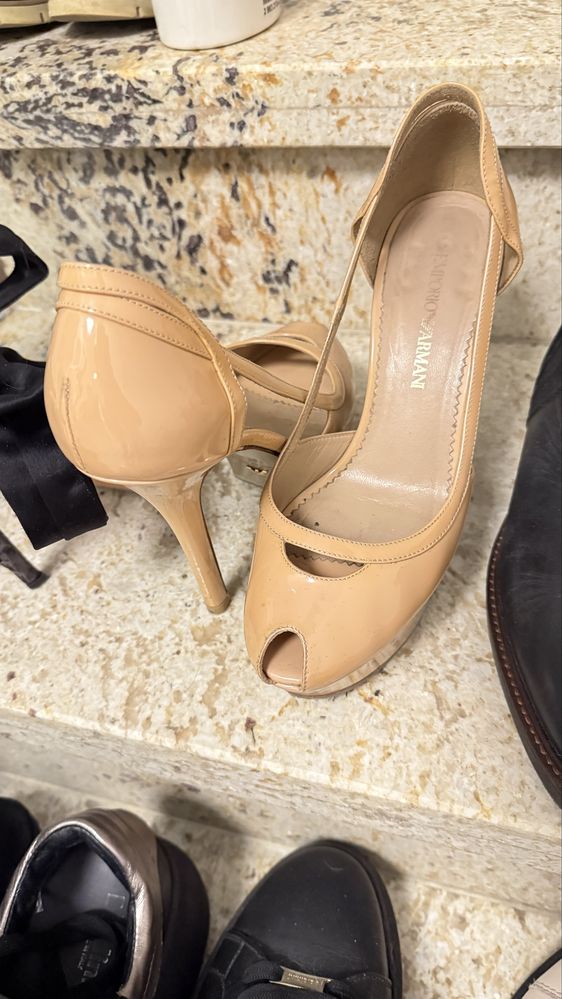 Обувки Baldinini Armani Hogan Cavalli Guess Gant Casadei