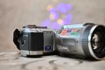 Дигитална камера Sony DSC-F707