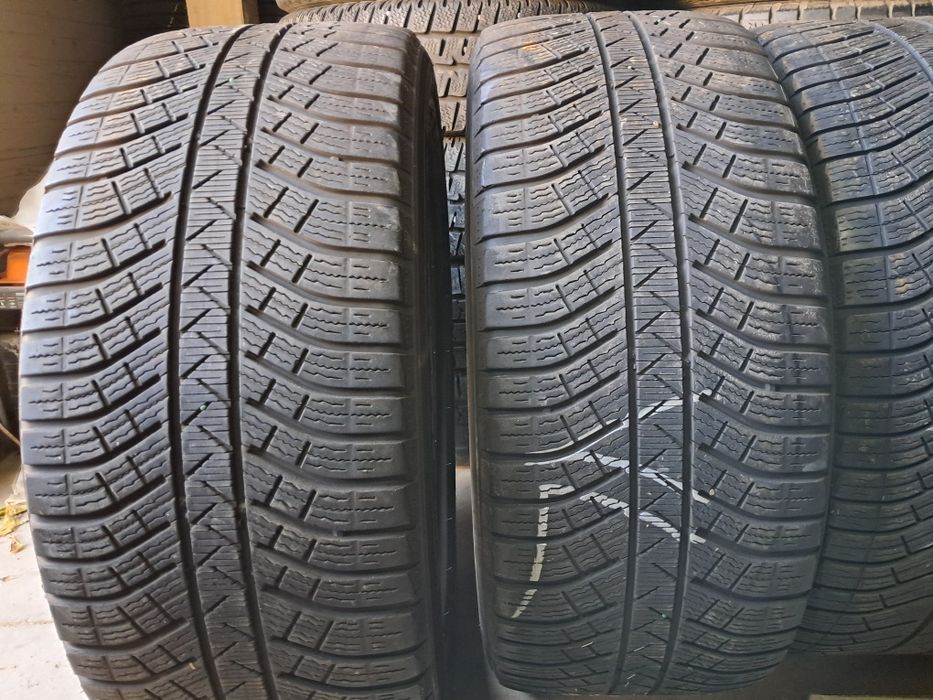Anvelope second iarna 305 40 R20/275 45 R20 Michelin