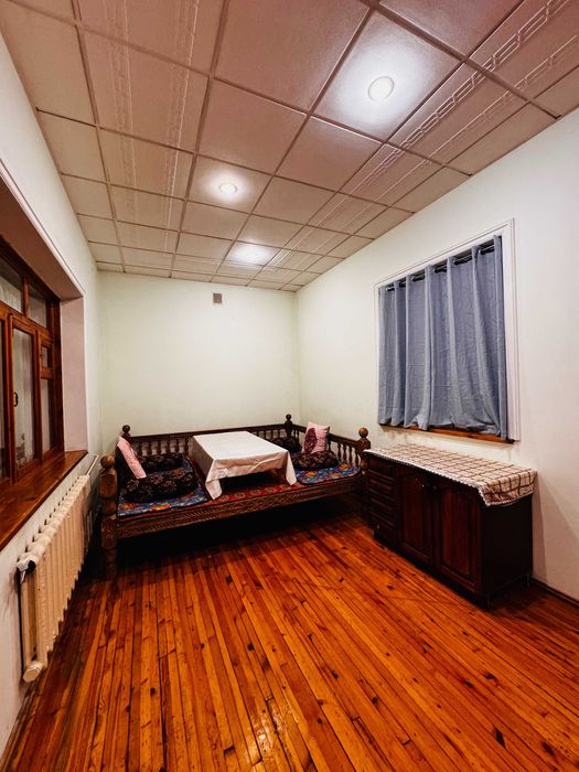 Большая дача в Кибрае - сауна, бассейн, бильярд, теннис, кухня, мангал