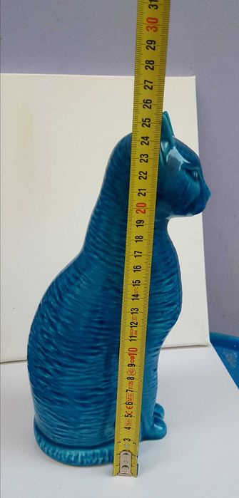 ceramica pisica albastra