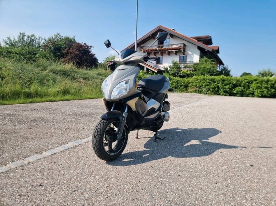 Scuter 125 import germania