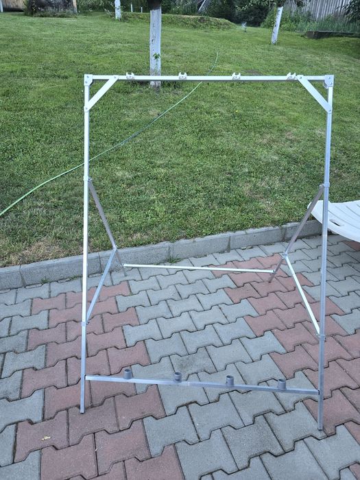 Vând suport lansete rezervă