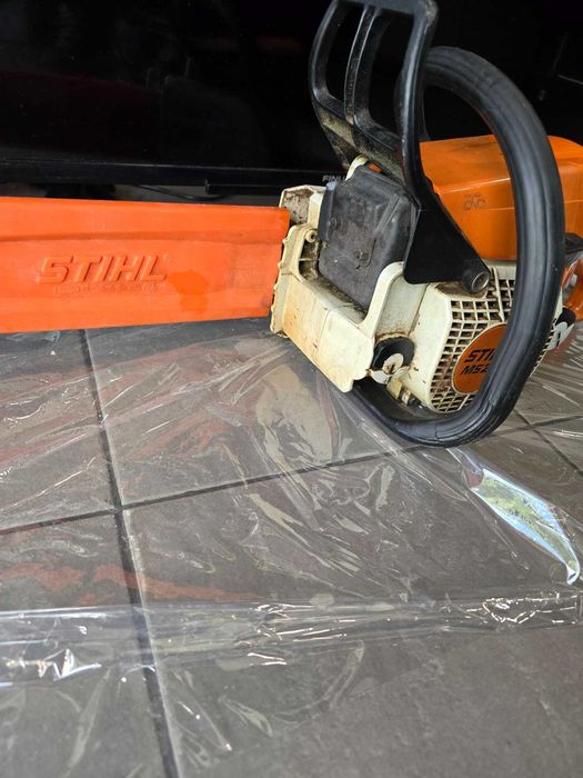 Бензинова резачка Stihl MS210