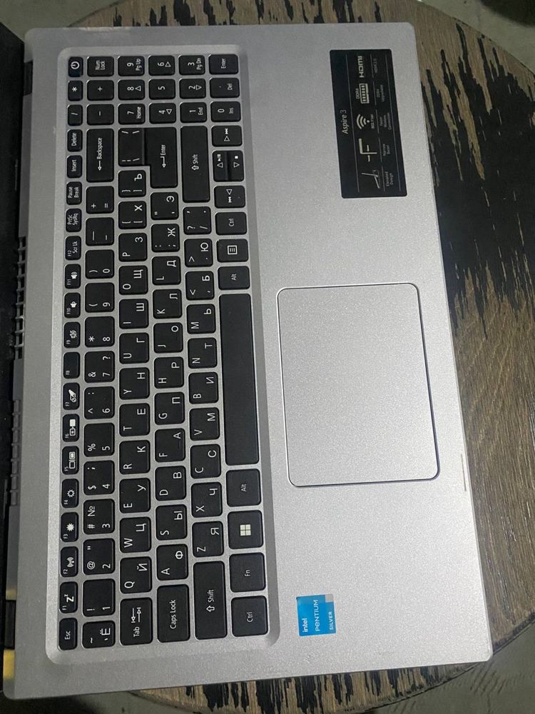 Acer kafolati yo