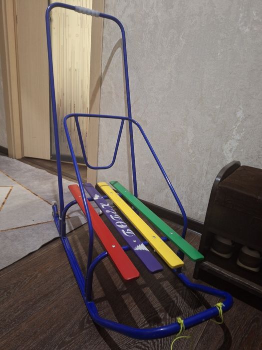 Детские санки.  .