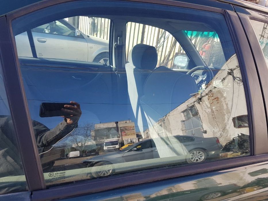 Geam / Sticla Culisant Usa / Portiera Dreapta Spate Rover 400 1995 - 1999