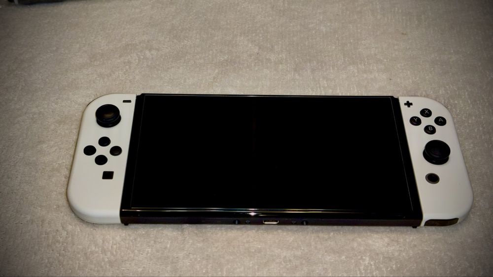 Nintendo switch oled + accesorii, in garantie, NSWOled