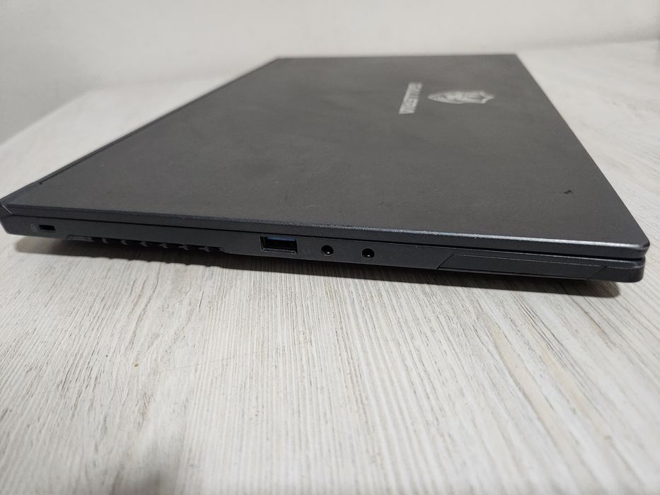 Нотбук i7 9750H RTX 2070 max Q 8 gb Galleria японская фирма