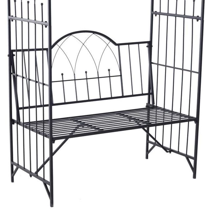 Арка от рози с пейка