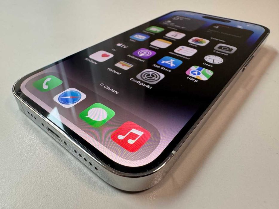  Apple / iPhone 14 Pro / 128 Gb / Silver