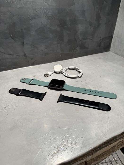 92% battery! Apple Watch series 3 42 mm