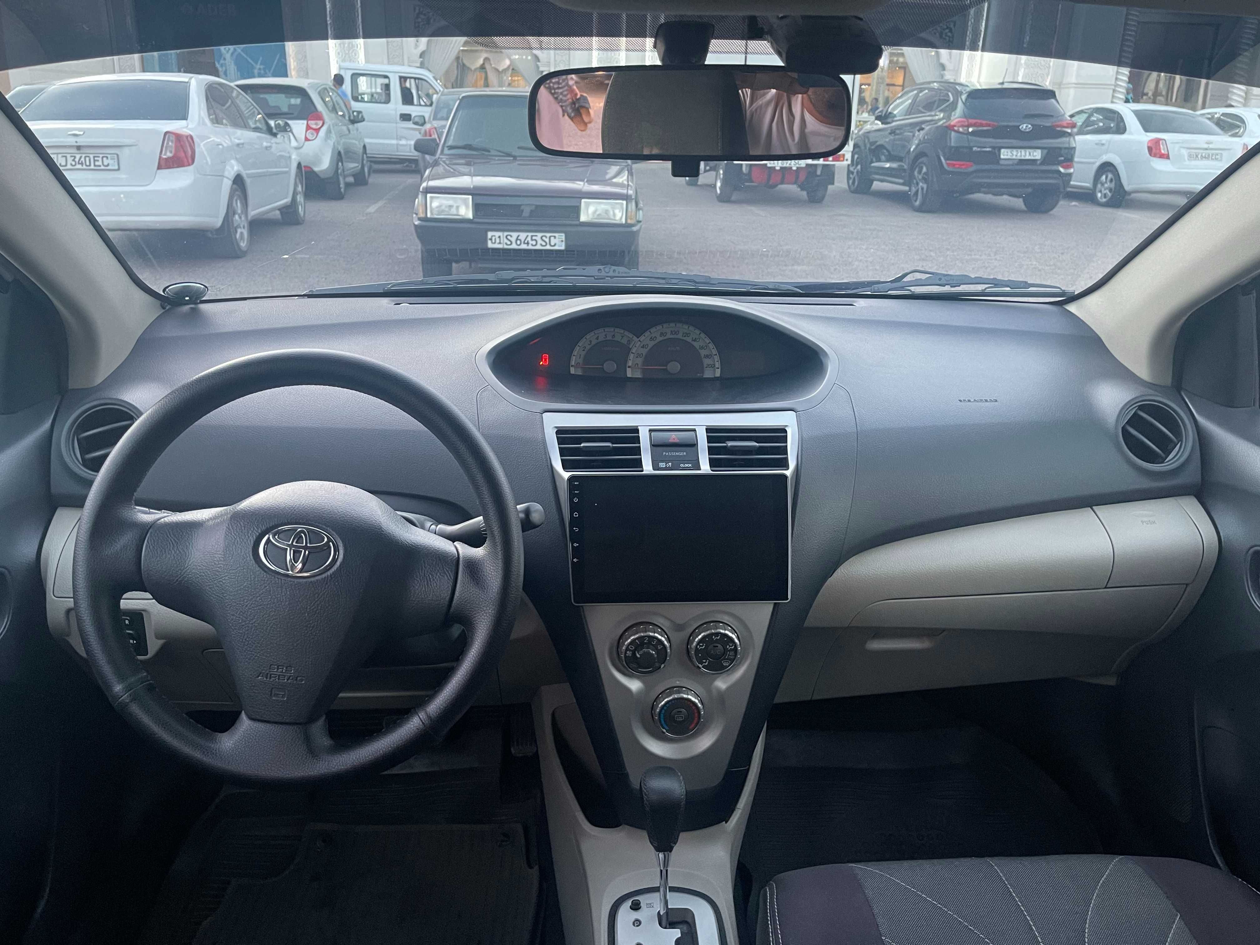 Toyota Yaris 1.3 vvti