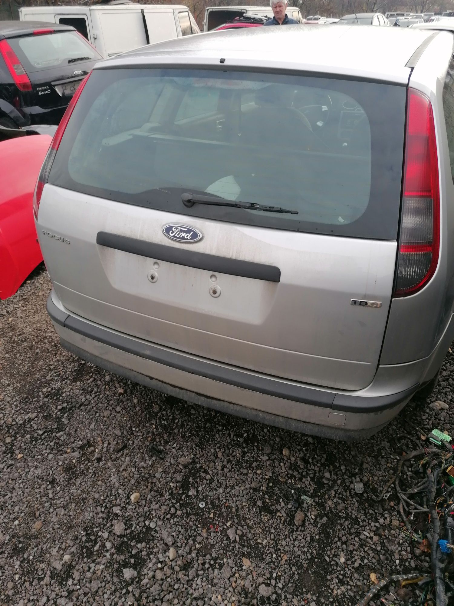 Bara spate Ford Focus 2, break, combi, an 2006