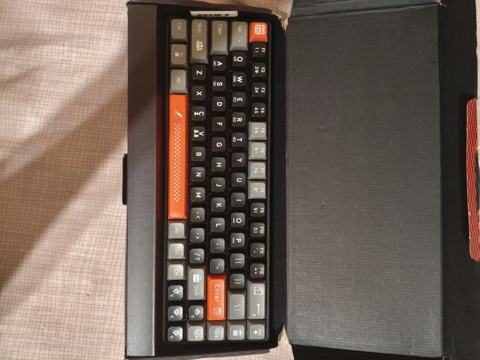 tastatura Scorpion kg902 60%
