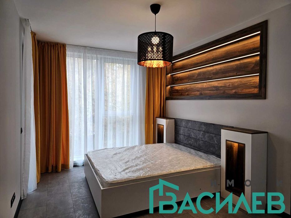 Дава се под наем Двустаен апартамент в София, Център - 60 кв.м за 860 € - Снимка #3