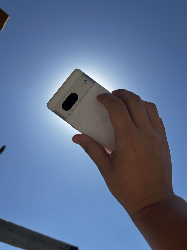 Google Pixel 7, Пиксель 7 в идеальном состоянии.