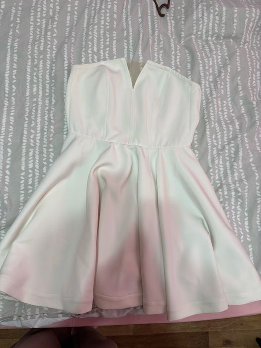 Официална рокля на  Loretti