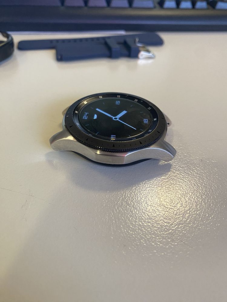 Смарт часовник Samsung Galaxy watch 46mm