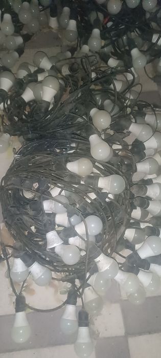 Гирлянда уличная с лампочками бу.
