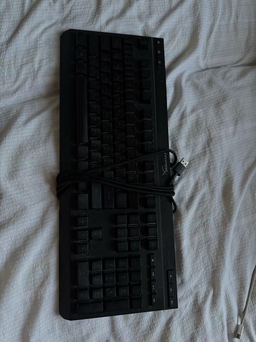 Клавиатура hyper X alloy core RGB
