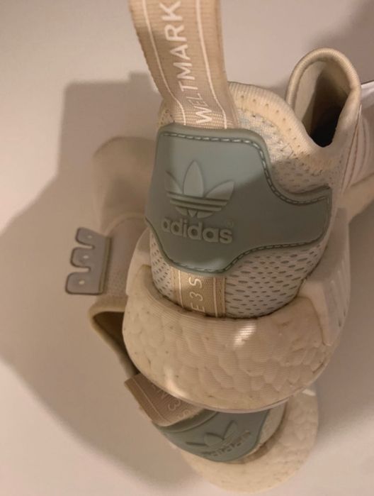 Adidas NMD R1 ediție limitată dama