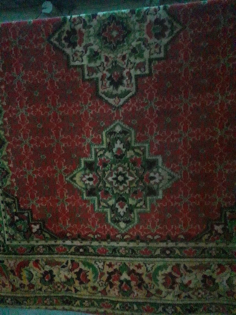Продам ковры разных размеров