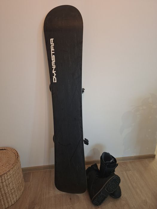 Snowboard DYNASTAR + boots Dreamscape