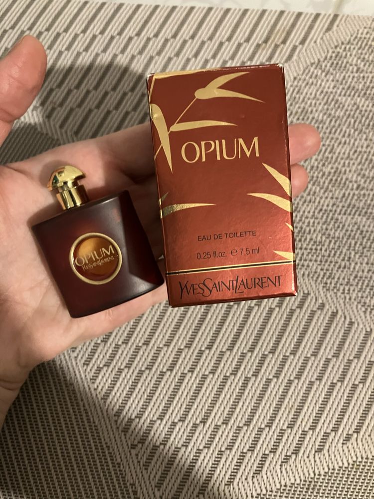 Ив Сен Лоран Опиум