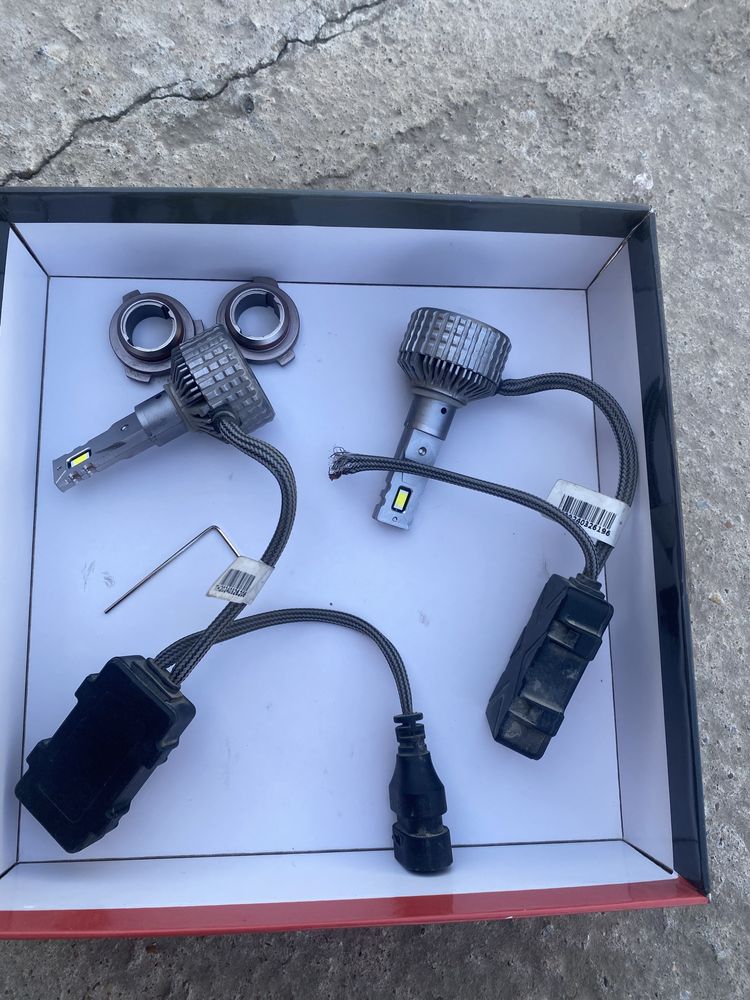 Продаю LED лампу TQ12