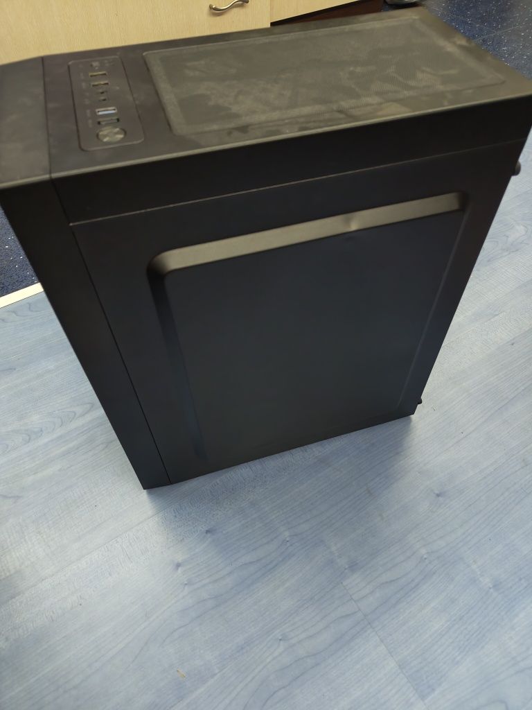 Кутия за PC Zalman T7