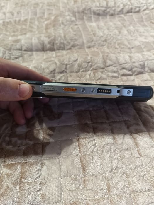 Продам  смартфон