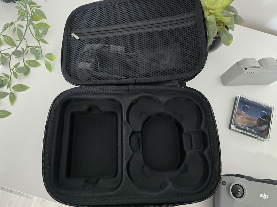 Drona DJI Neo - aproape noua