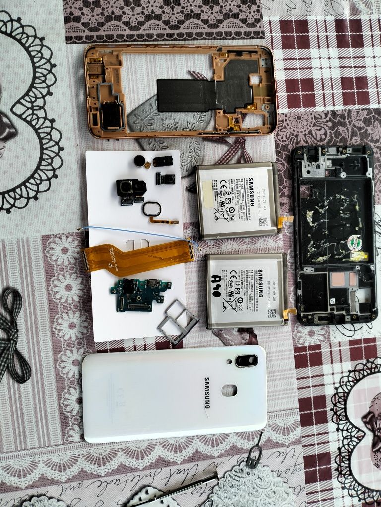 Piese Samsung a40