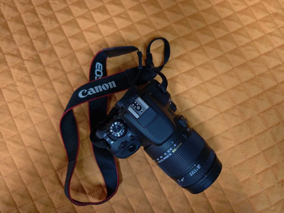 Canon EOS 100D + Obiectiv Sigma 18-250mm f/3.5-6.3 DC Macro OS HSM