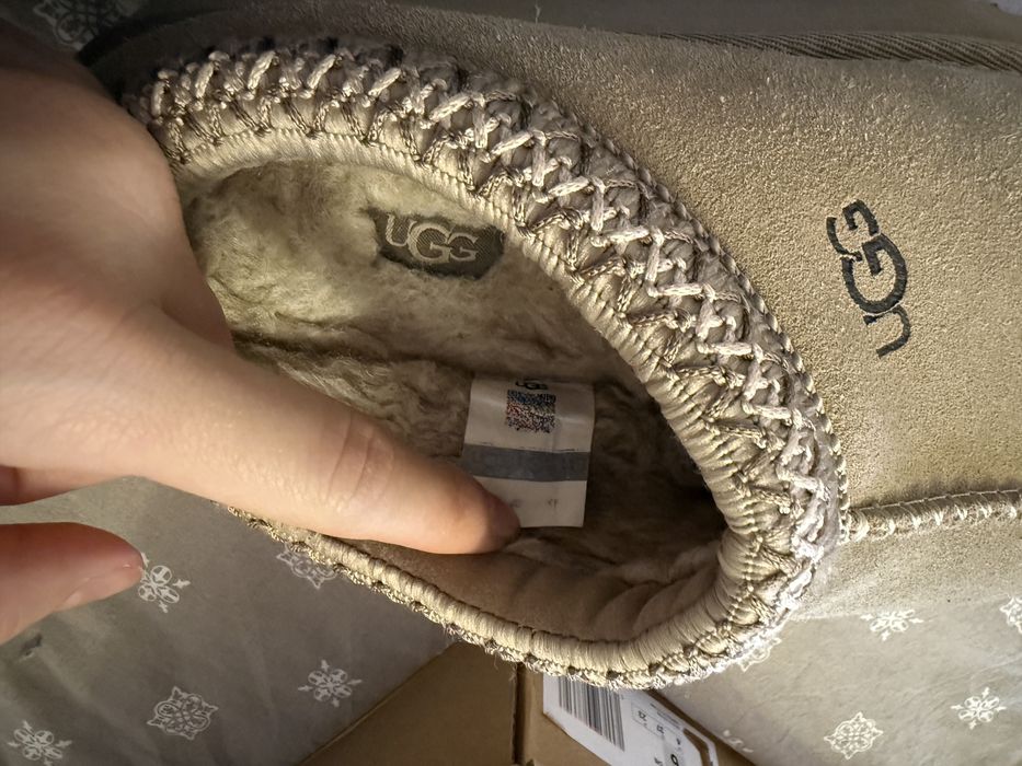 UGG Tazz II- mustard seed, in stare impecabila, fara defecte, 38