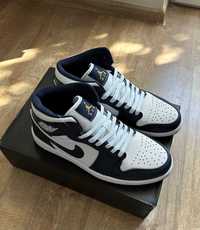 Nike Air Jordan 1 Mid 42 Obsidian