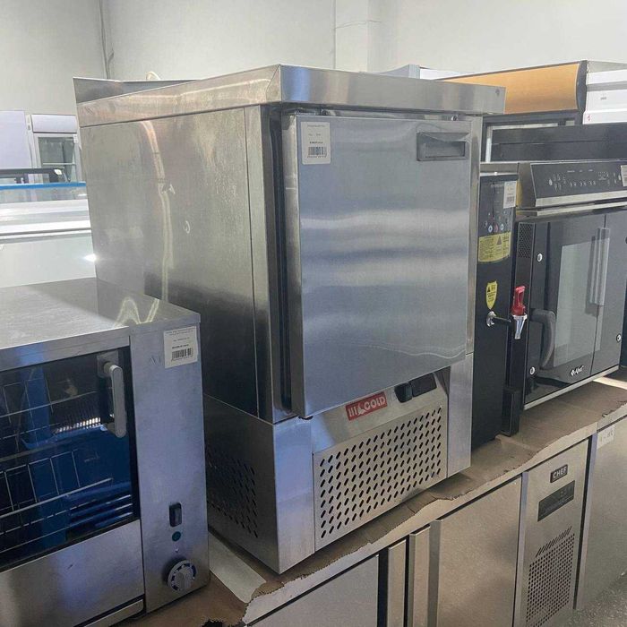 Холодильный стол HICOLD SLE3-1GN Б/У Гарантия! Бесплатная доставка!