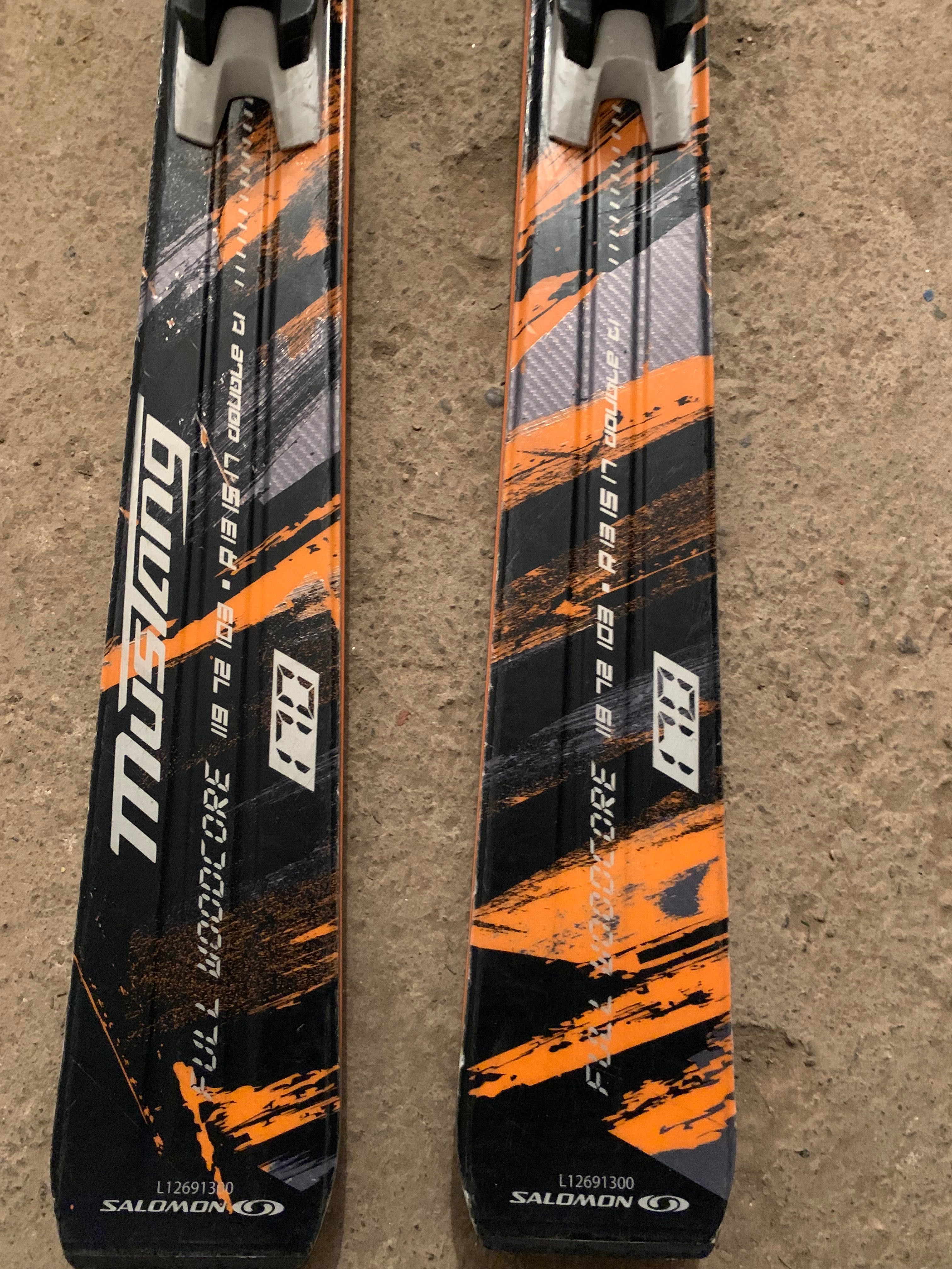 Ski SALOMON MUSTANG powerline Ti2, full woodcore + Salomon Z12