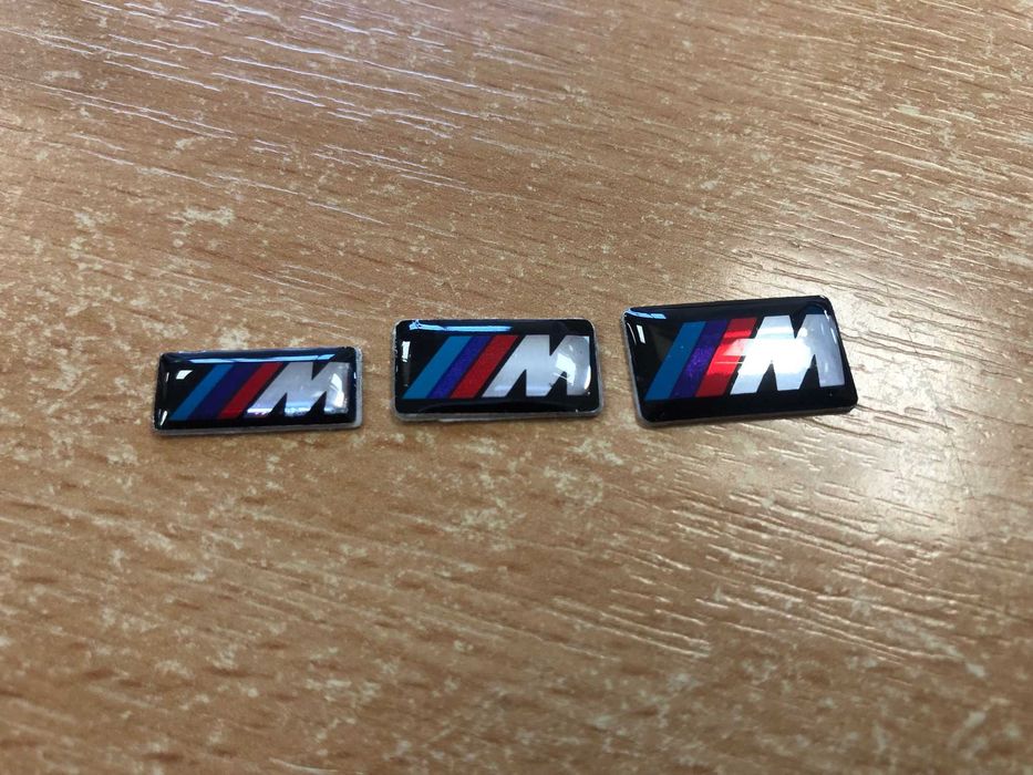 Emblema Bmw capota fata / portbagaj 82 mm 74 mm si Volan 45 Mm