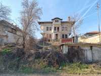 къща във възрожденски стил с панорама в с.Змейово