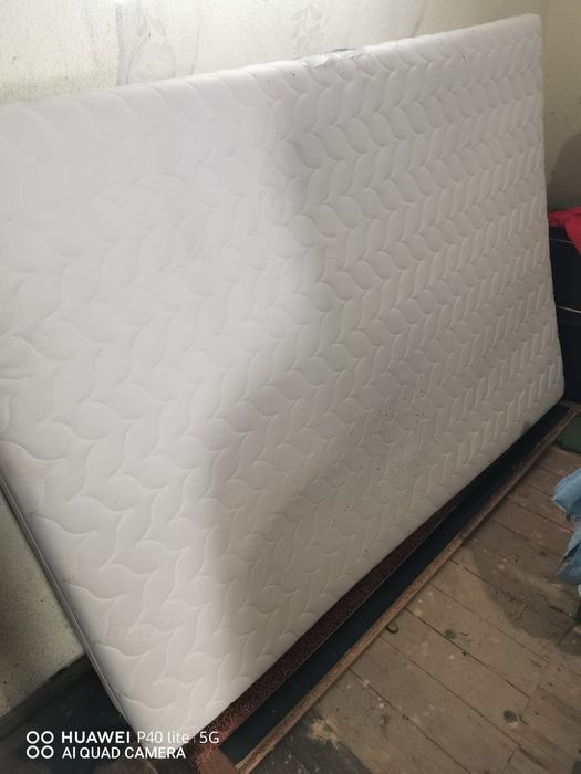 Vand saltea putin folosita