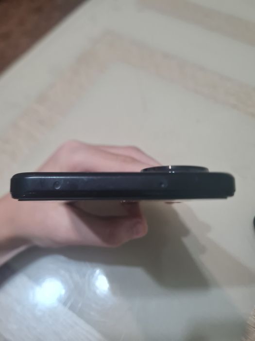 Honor x7b обменяю на равноценный смартфон либо с вашей дп