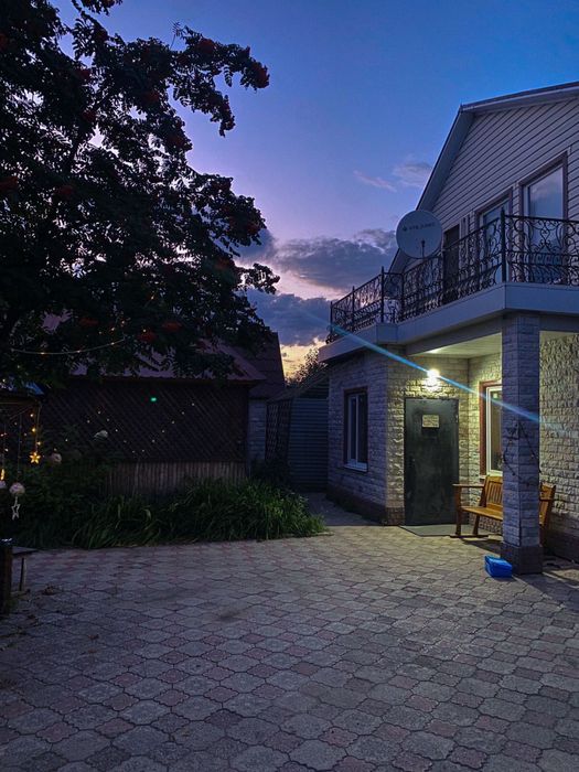 Сдам дом в аренду посуточно 90 тысяч будни