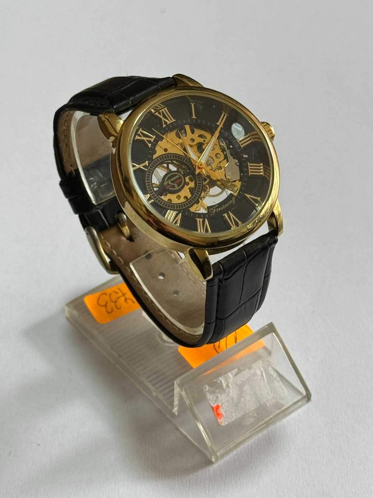 Продавам мъжки автоматичен часовник Forsining Skeleton H099M